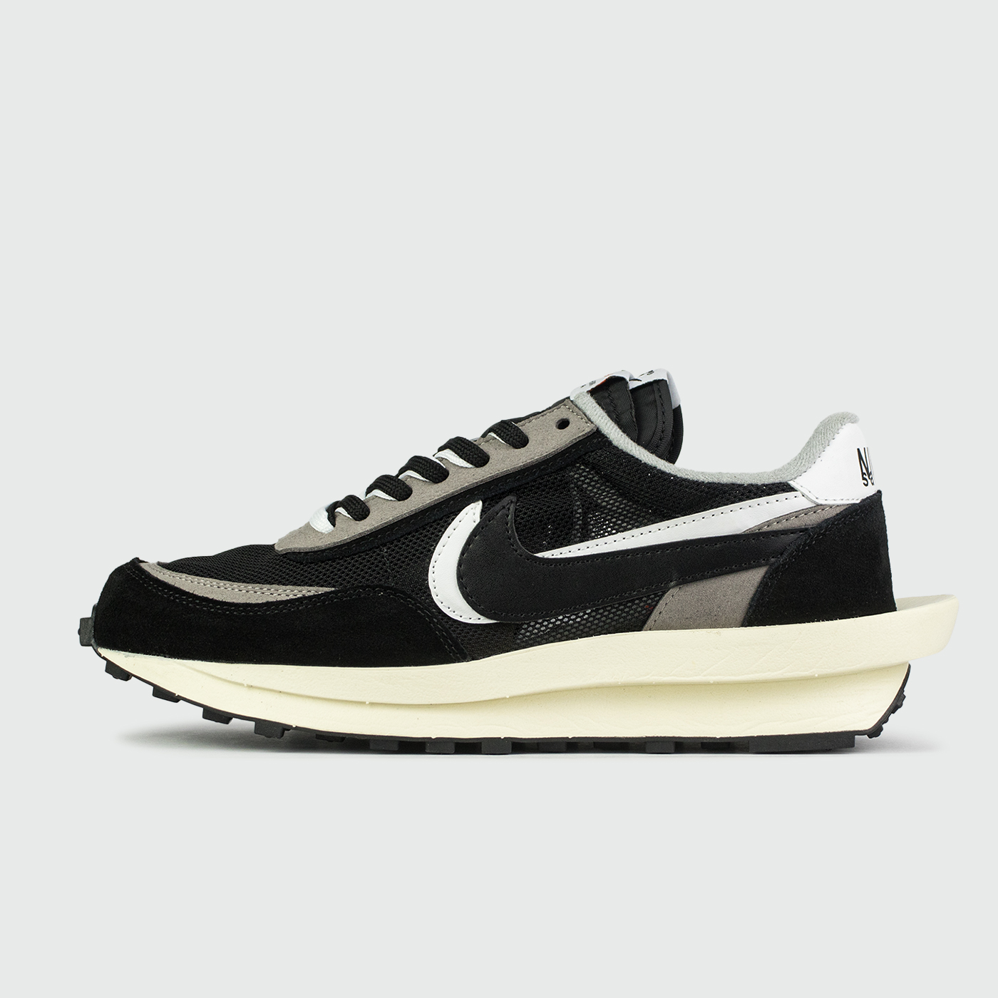 Nike Waffle Daybreak x SACAI Black White KEDRED